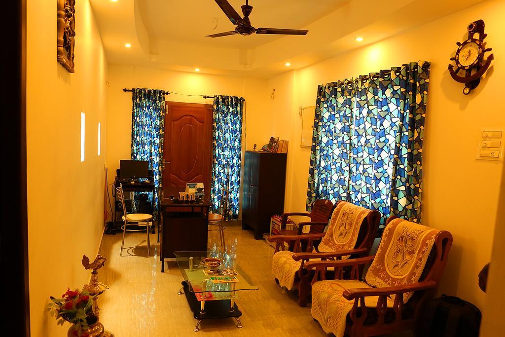 Kochi Heather Home Stay חדר תמונה