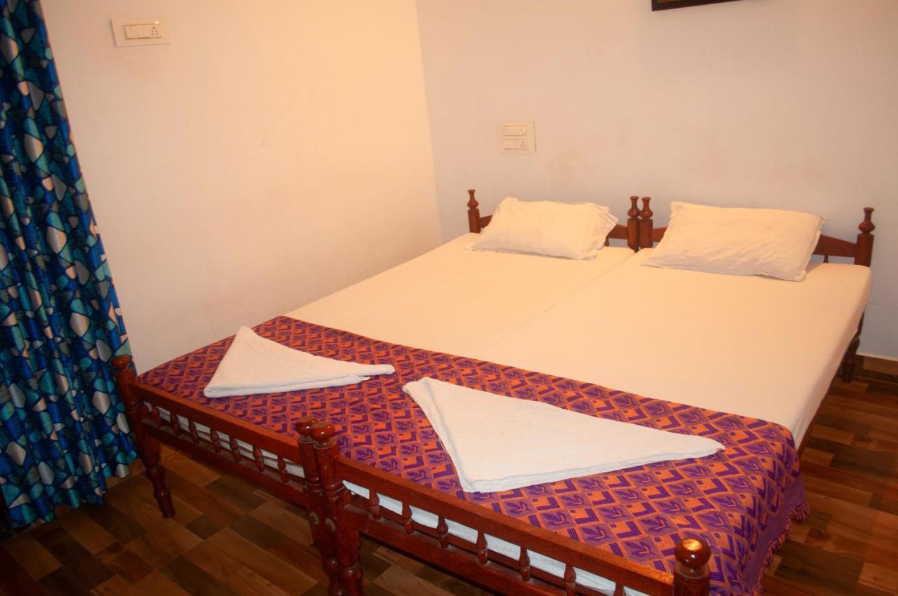 Kochi Heather Home Stay מראה חיצוני תמונה